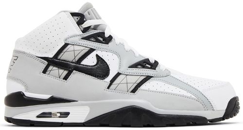 Air Trainer SC High Raiders Helmet