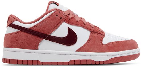 Dunk Low Valentines Day